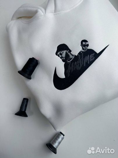 Худи nike с вышивкой