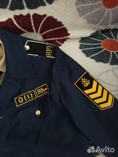 Китель мужской р-р 46