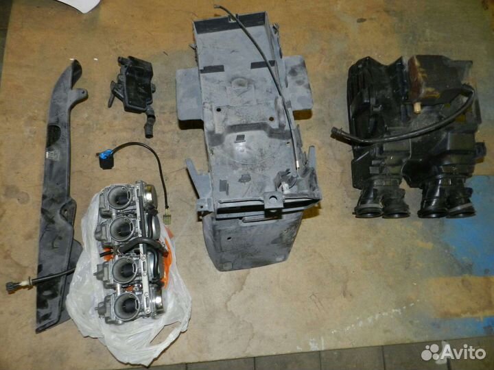 Запчасти на honda cb750