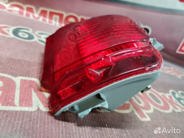 Фонарь задний правый Toyota Land Cruiser