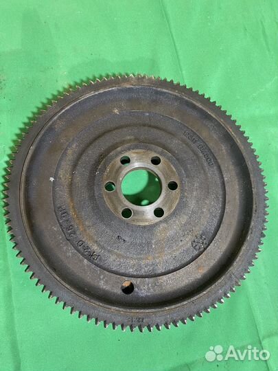 Маховик двигателя Nissan Almera n16
