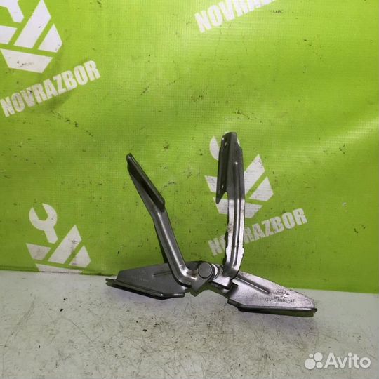 Петля капота Форд Фокус 1