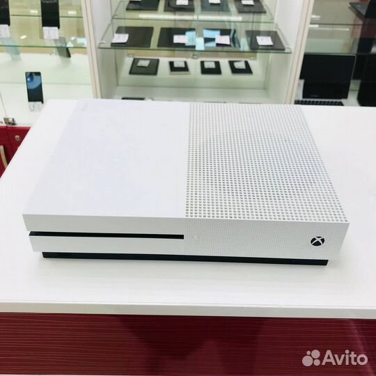 Игровая приставка Microsoft Xbox One S, № 93658