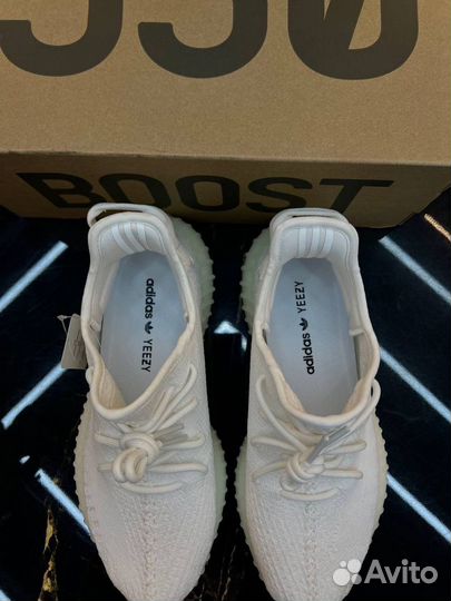 Кроссовки Adidas Yeezy Boost 350 V2 Cream White