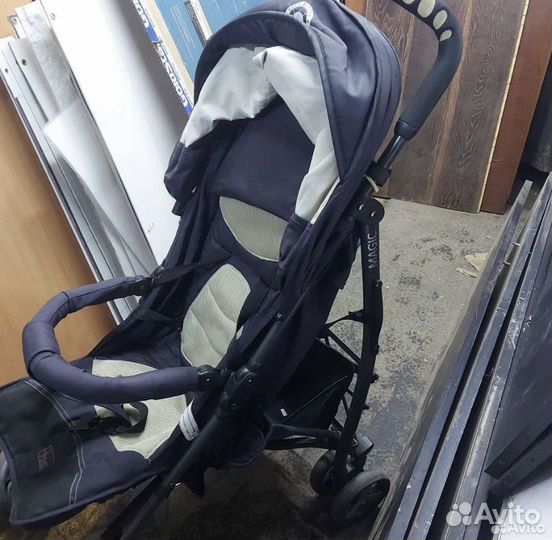 Прогулочная коляска