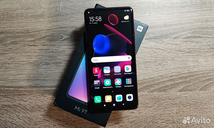 Xiaomi Mi 9T, 6/64 ГБ