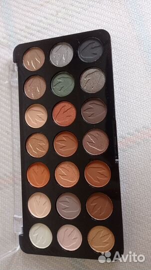 Палетка теней новая