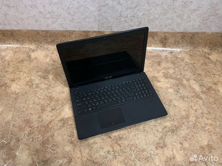 Современный Ноутбук Asus 4 ядра,6GB RAM,HDD 320GB