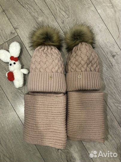 Шапки комплектом для девочек