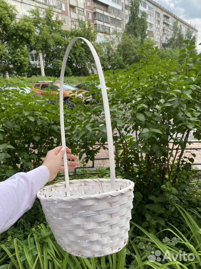 Корзина плетеная