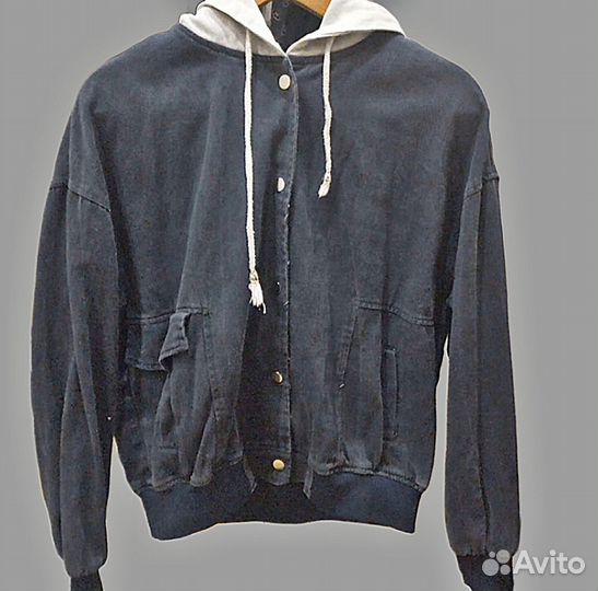 Ветровка женская