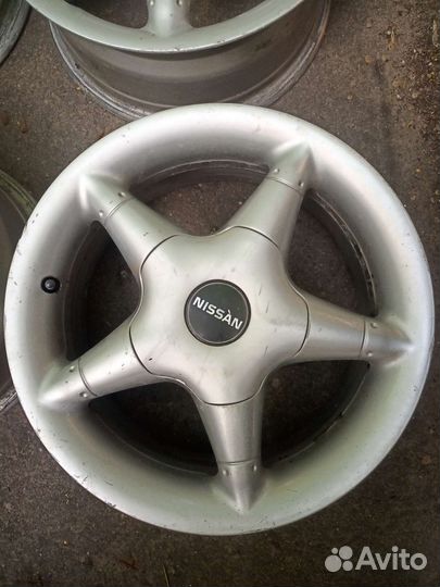 Диски R15 Nissan