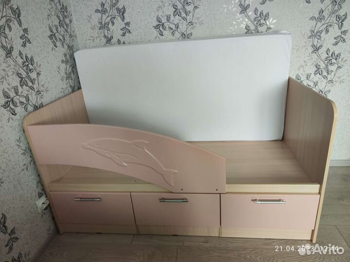 Детская кровать от 3 лет с бортиками