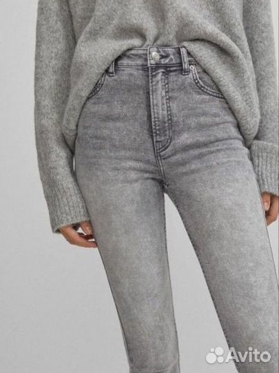 Джинсы bershka