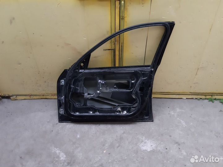 Дверь передняя правая BMW 3 E90 2005-2012