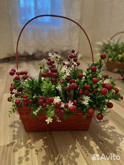 Корзина с цветами