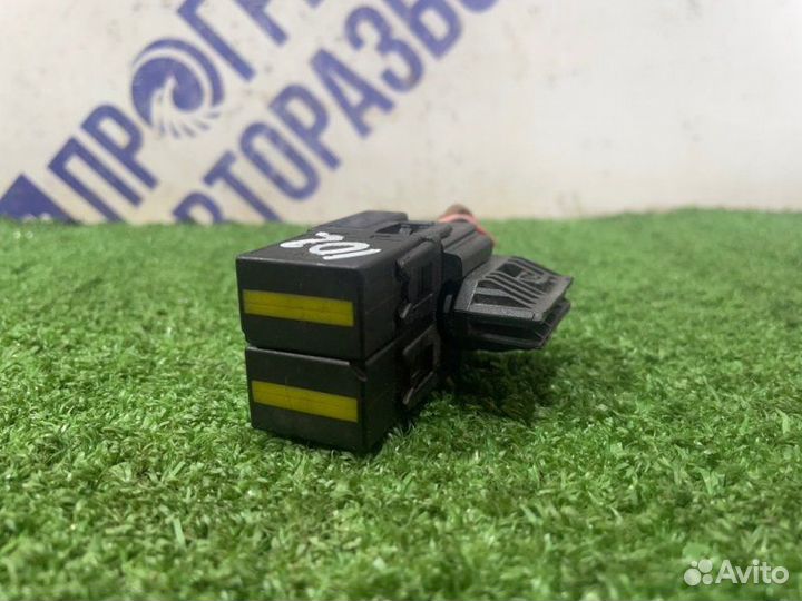 Реле Mercedes-Benz W211 седан 2.2 CDI 2004