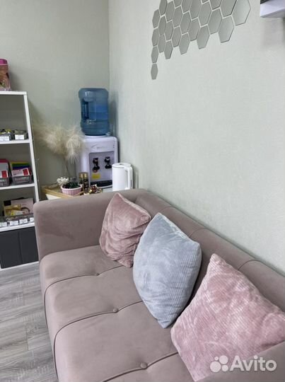 Рабочее место мастера маникюра