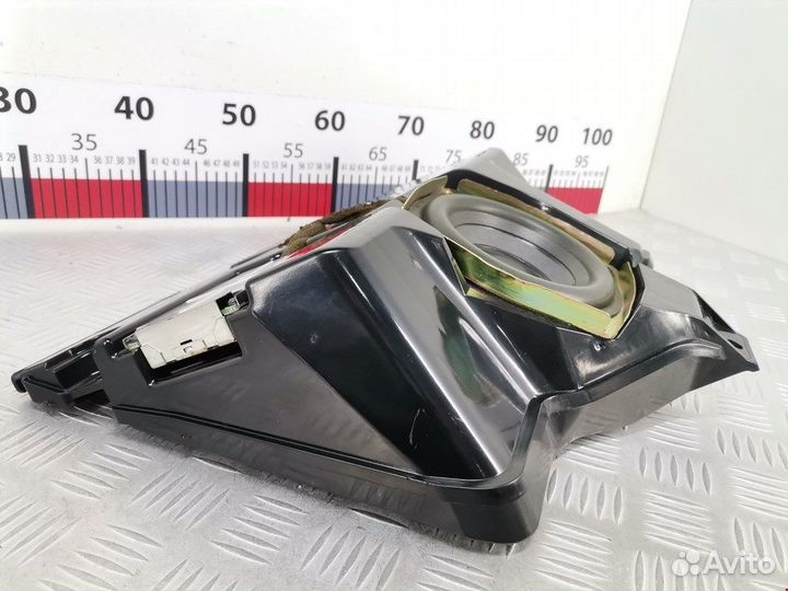 Сабвуфер Maserati Quattroporte