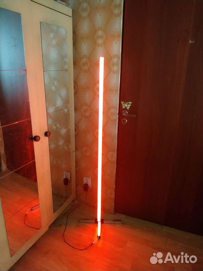 RGB торшер / цветная лампа