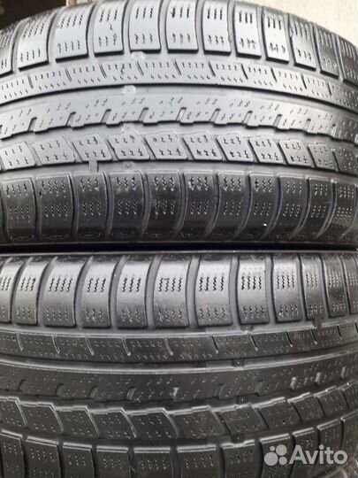 Roadstone Winguard Sport 215/55 R16