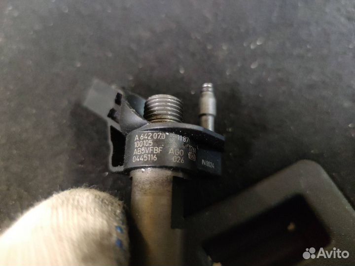 Форсунка топливная Mercedes-Benz C-Класс W204/S204