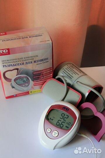 Тонометр для женщин UA-669