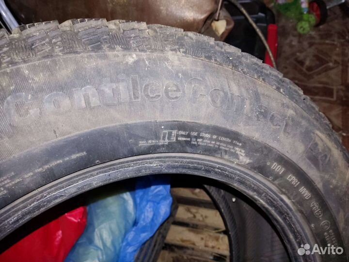 Continental Conti4x4IceContact 235/65 R17
