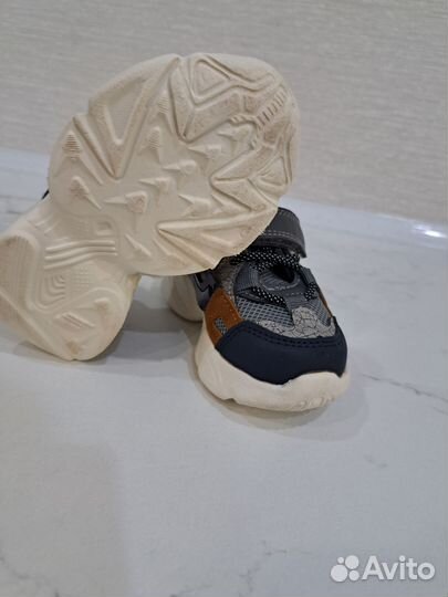 Кроссовки детские 22 размер Tombi