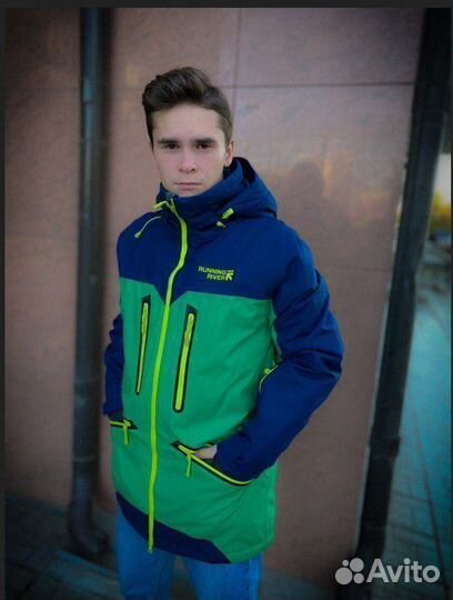 Куртка горнолыжная