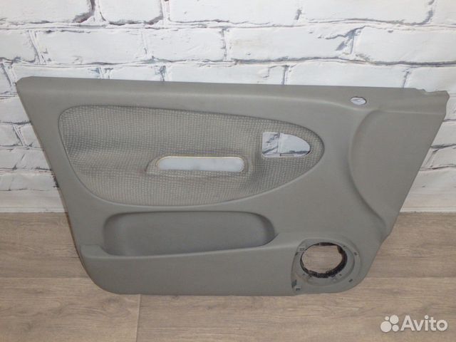 Обшивка двери передней левой Scenic Сценик