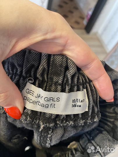 Джинсы для девочки