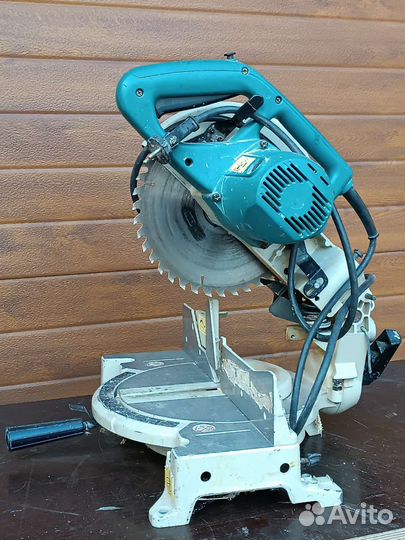 Торцовочная пила makita ls 1040