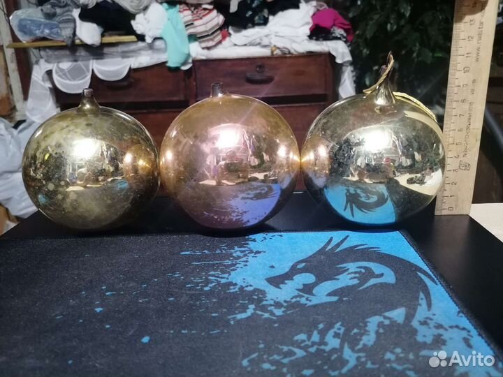 3 больших шара на елку