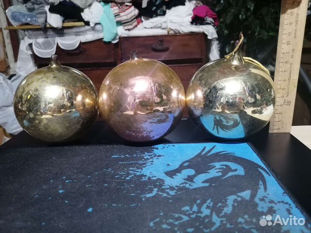 3 больших шара на елку