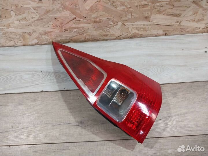 Фонарь правый Renault Megan 2 универсал