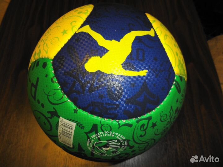 Мяч футбол новый 