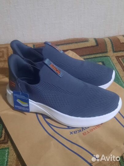 Кроссовки мужские skechers 45