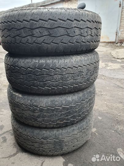 Toyo Open Country A/T 245/65 R17