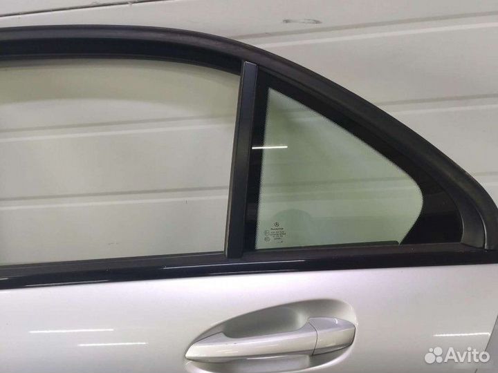 Дверь Mercedes C W204