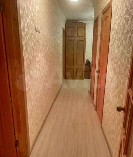 2-к. квартира, 54 м², 2/4 эт.