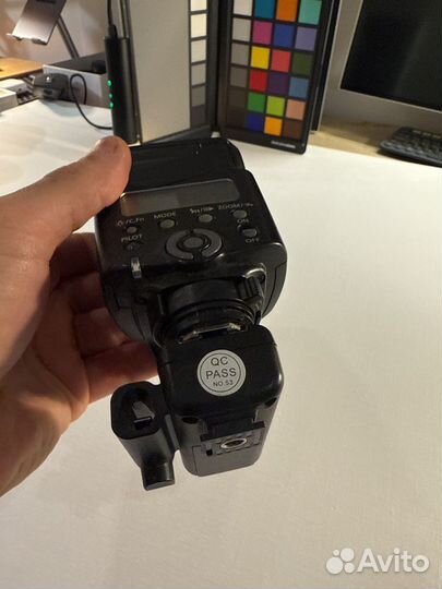 Вспышка камеры Canon 430ex II