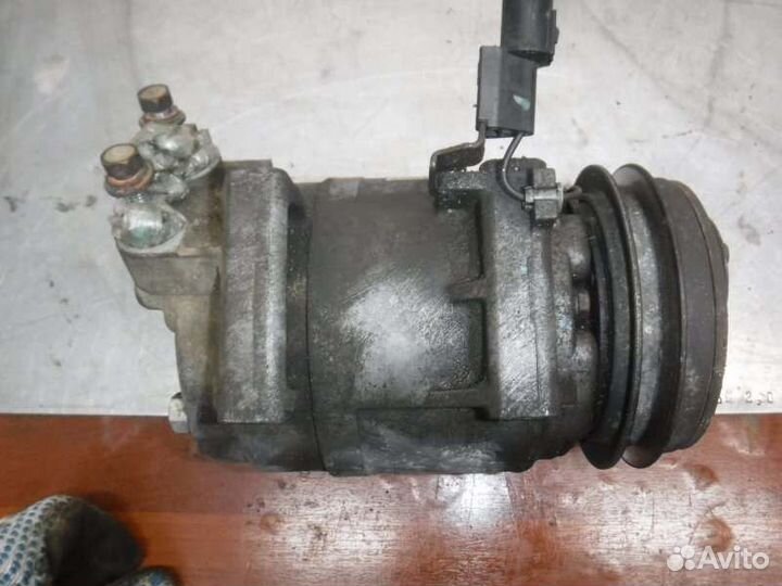 Компрессор кондиционера Mitsubishi Pajero Sport 2