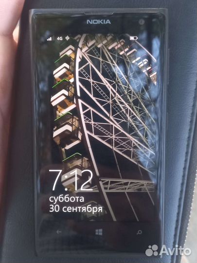 Nokia 909
