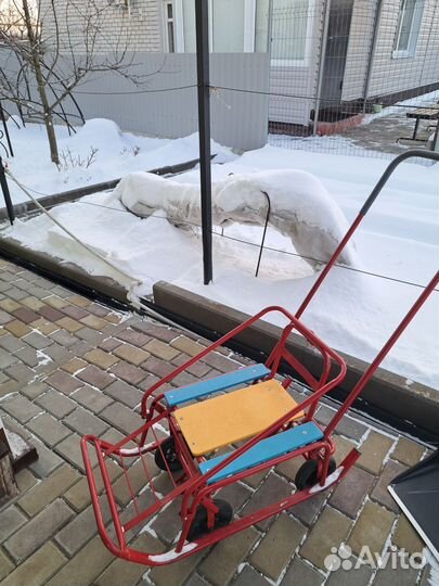 Детские санки с большими колесами