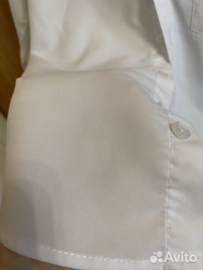 Рубашки белые для мальчика 116-122 р