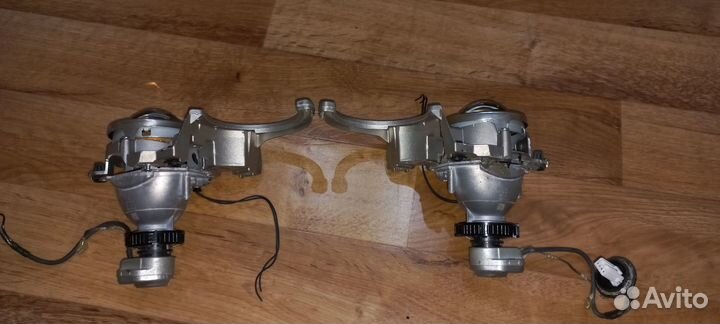 Продам билинзы Hella R ксенон