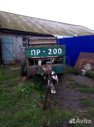 Пресс-подборщик Рязанский комбайновый завод ПР-200, 1999