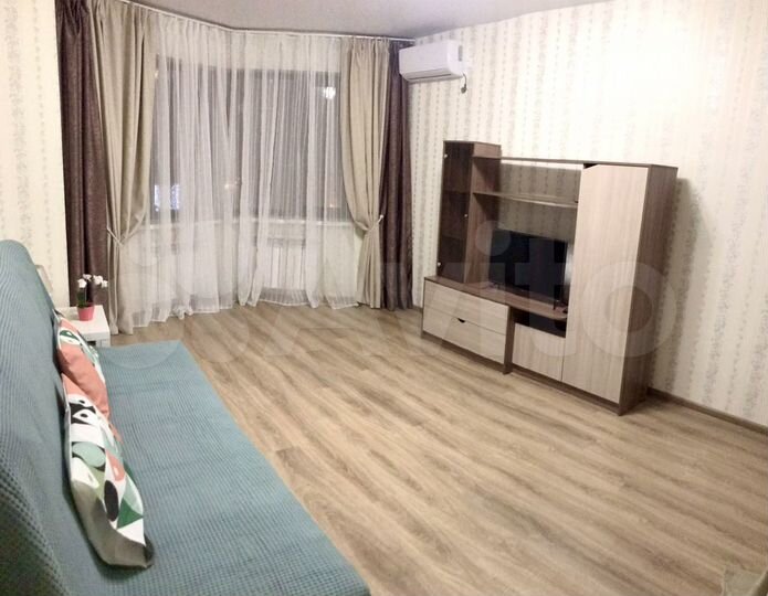 1-к. квартира, 52 м², 3/9 эт.