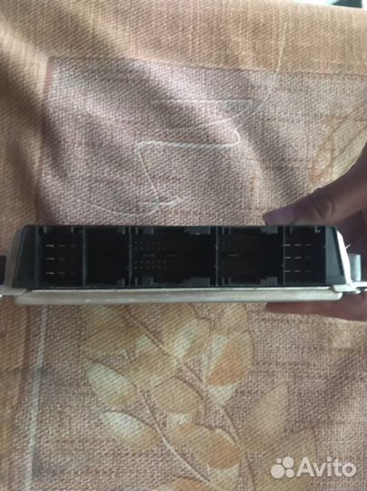 Блок управления двигателя mercedes Sprinter